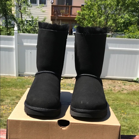 UGG Bailey Bow II Velvet Ribbon - Picture 10 of 10